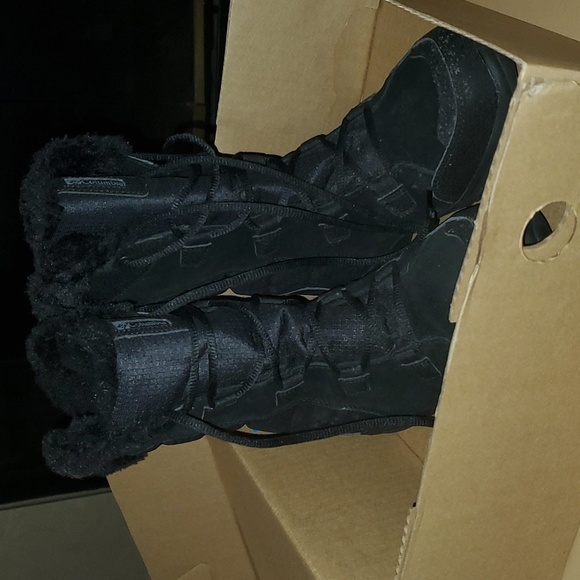 Columbia Boots NWT - NIB Women's Ice Maiden II Boots - Black - Picture 9 of 9